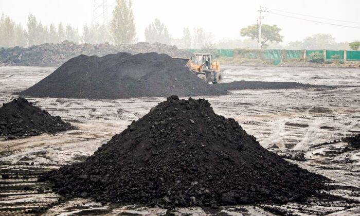 Coal Powering China as ‘Equivalent of Two Large Coal Power Plants’ Permitted to Open Each Week