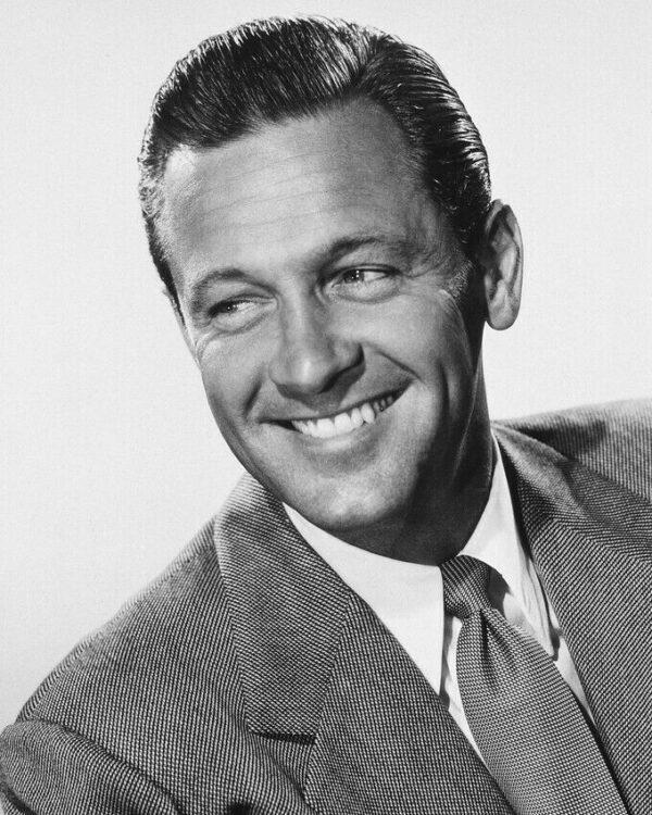 A 1950 publicity photo of William Holden. (PD-US)
