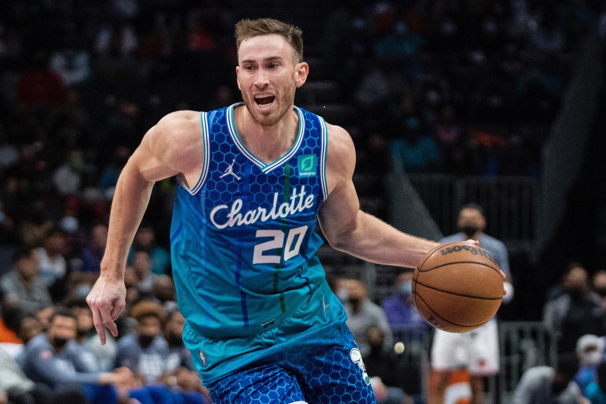 Bridges, Ball Lead Hornets Past Walker, Knicks 104–96