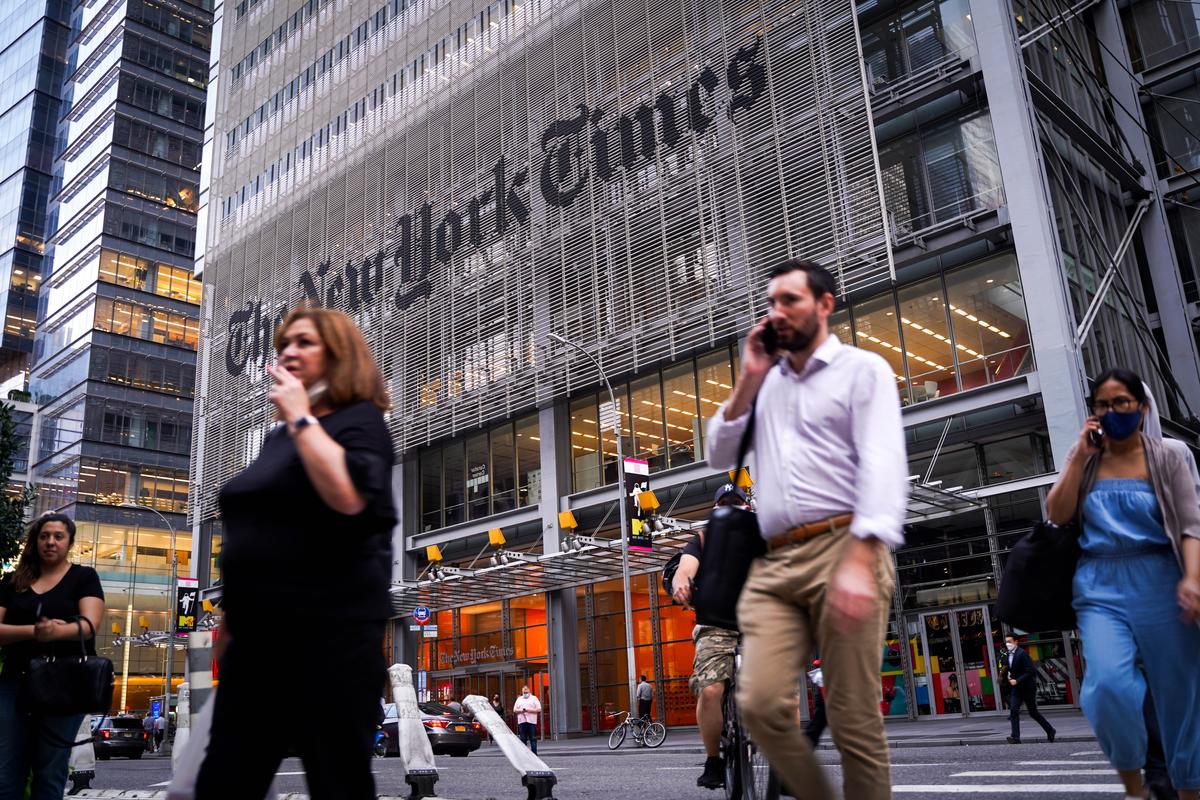 The New York Times building in New York City on Aug. 31, 2021. (Samira Bouaou/The Epoch Times)