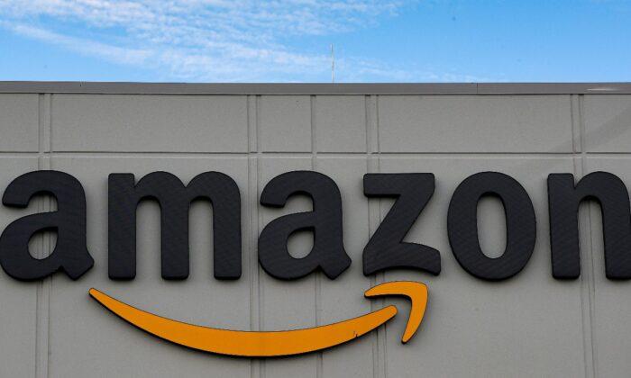Amazon Holding Off on Plans to Ban Cell Phones From Warehouses