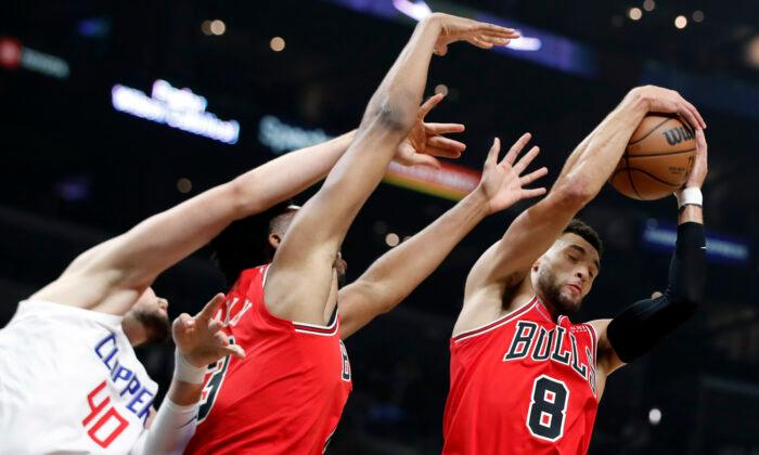 DeRozan, LaVine in Double Digits, Bulls End Clippers’ Streak