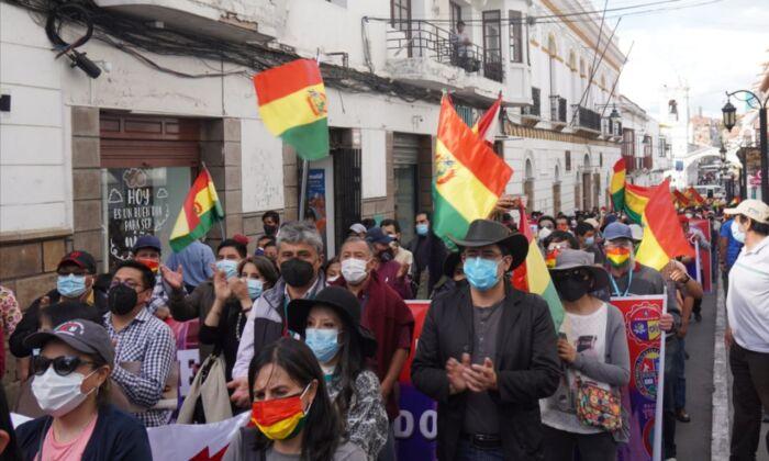 Bolivians Defeat ‘Communist Law’ With Protests, Economic Shutdown