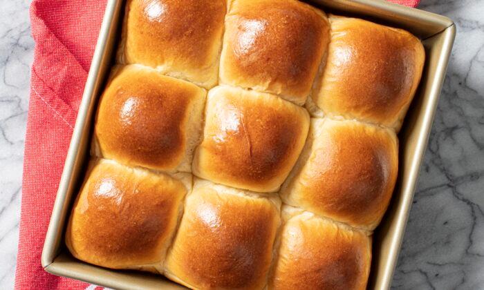 These Fluffy Dinner Rolls Really Rise to the Occasion