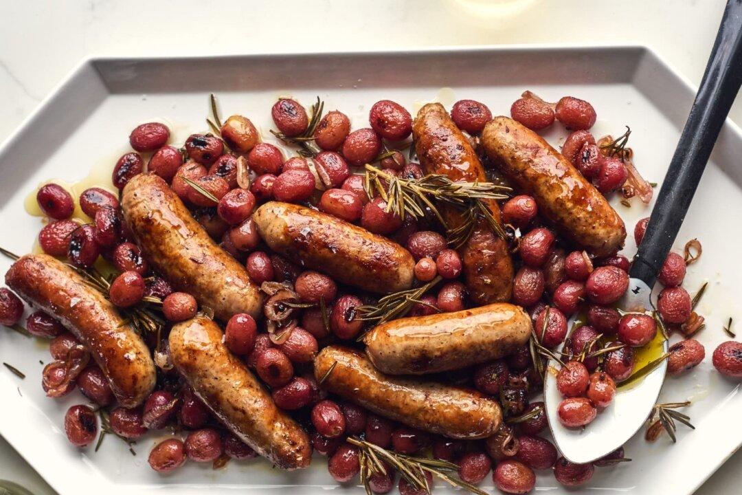 Sausages and Grapes Make an Unlikely Pair in This Peak-Fall Dinner