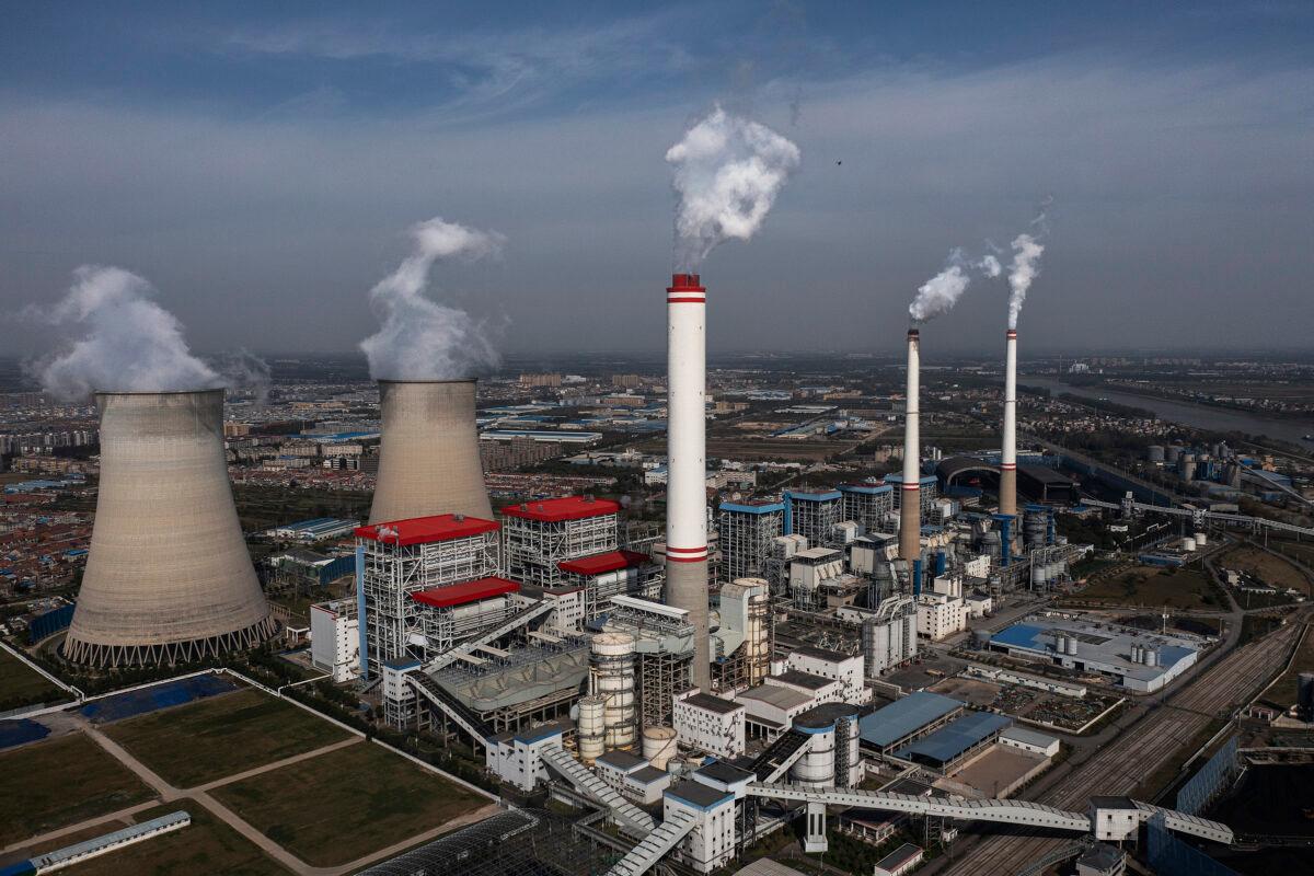 An aerial view of the coal fired power plant on Nov. 11, 2021 in Hanchuan, Hubei province, China.(Getty Images)