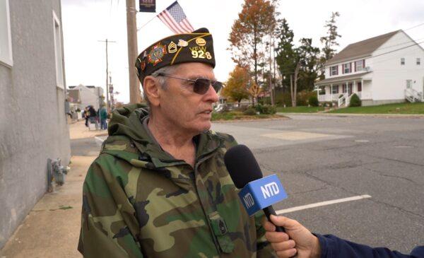 Veteran Raymond Weed participates at the Veterans Day parade in Marcus Hook, Pa., on Nov. 13, 2021. (Screenshot via NTD)