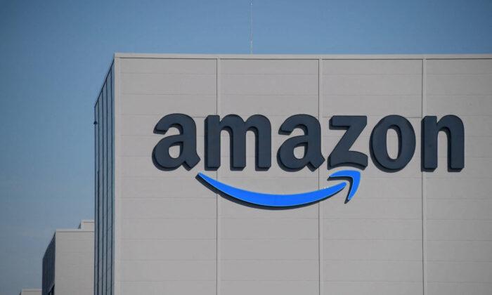 Amazon Cloud Shifts Focus on Health, Auto, Telecom to Beat Microsoft, Google