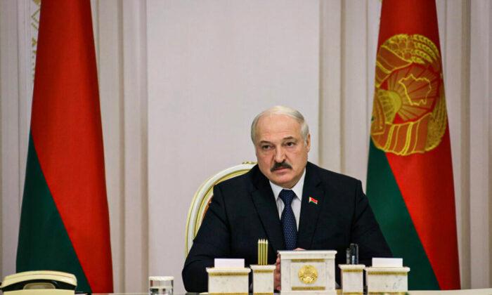 Belarusian Leader Agrees to EU Talks on Border Crisis: Press Agency