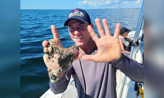 Diver Finds Massive 6-Inch Megalodon Tooth Over 20 Million Years Old off Coast of Florida