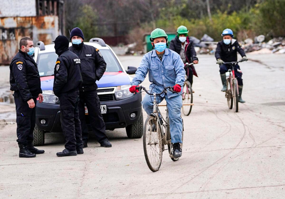 Vietnamese Workers at Chinese Factory in Serbia Cry for Help