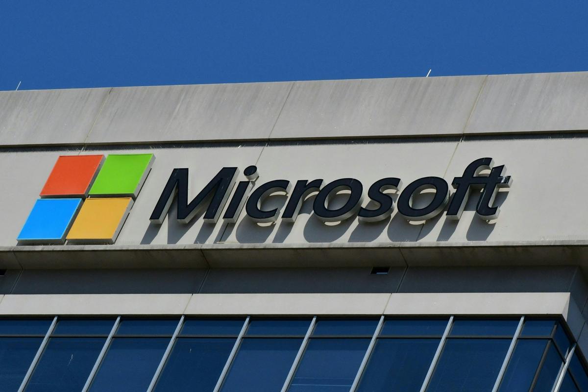 Wells Fargo Sees ‘Bright Future Ahead’ for Microsoft