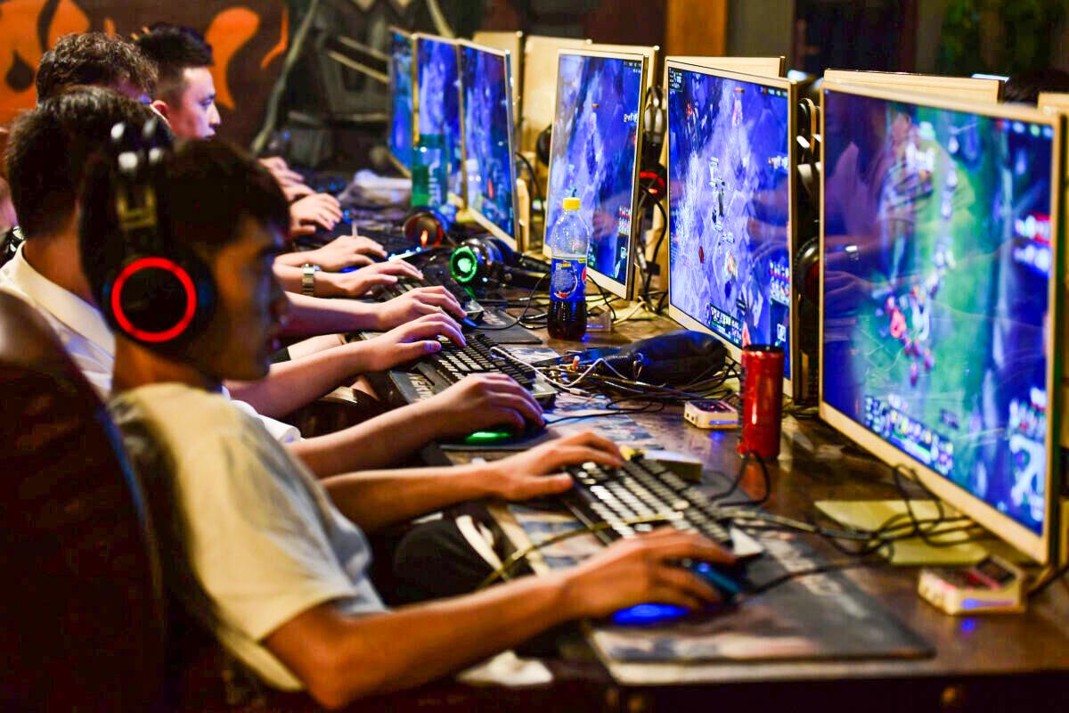 China Again Ranks as ‘The World’s Worst Environment for Internet Freedom’: Report