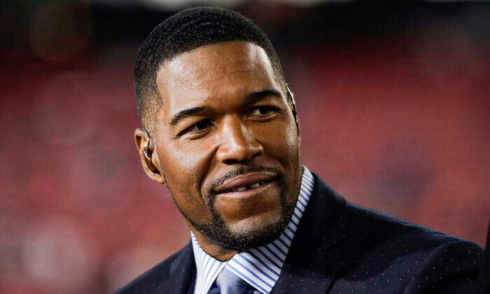 NFL Defensive Great Michael Strahan to Be Next Space Tourist