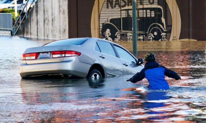 Washington Faces Threat of More Heavy Rainfall and Floods Due to ‘Atmospheric Rivers’: NWS
