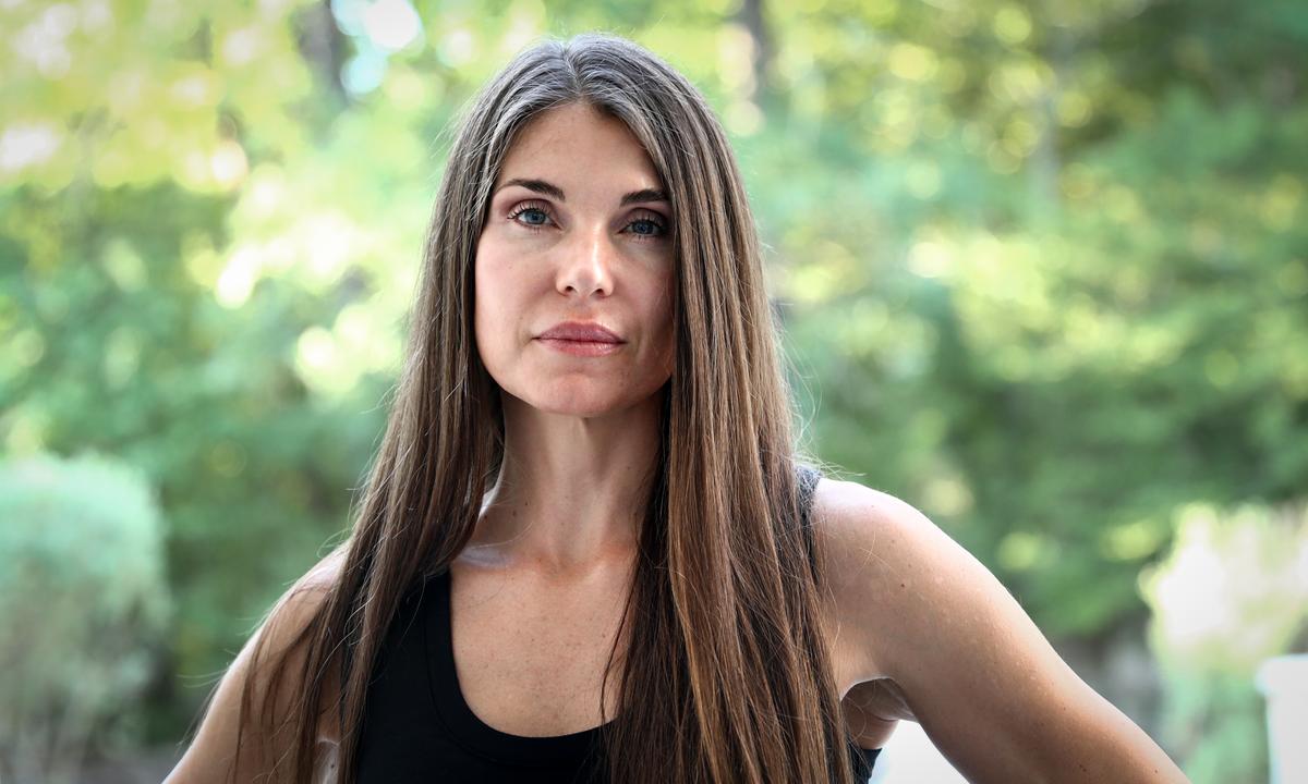 Victim Hopes for Justice in Ghislaine Maxwell Trial