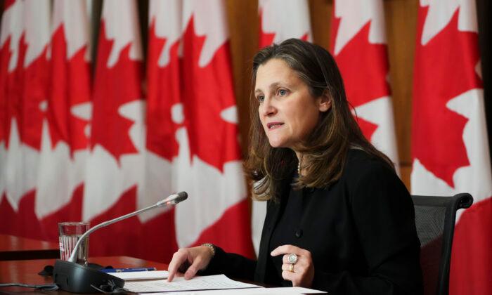 As Canada Threatens Retaliation Over US Lumber Tariffs, Some Urge Caution