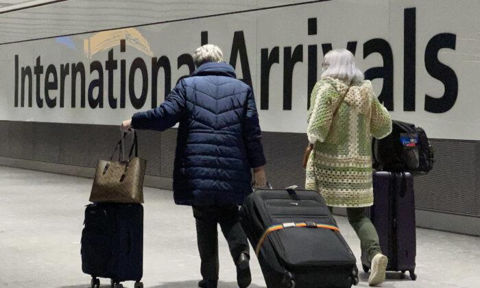 Heathrow Airport On Hiring Spree as Traffic Rises, Restrictions Lessen