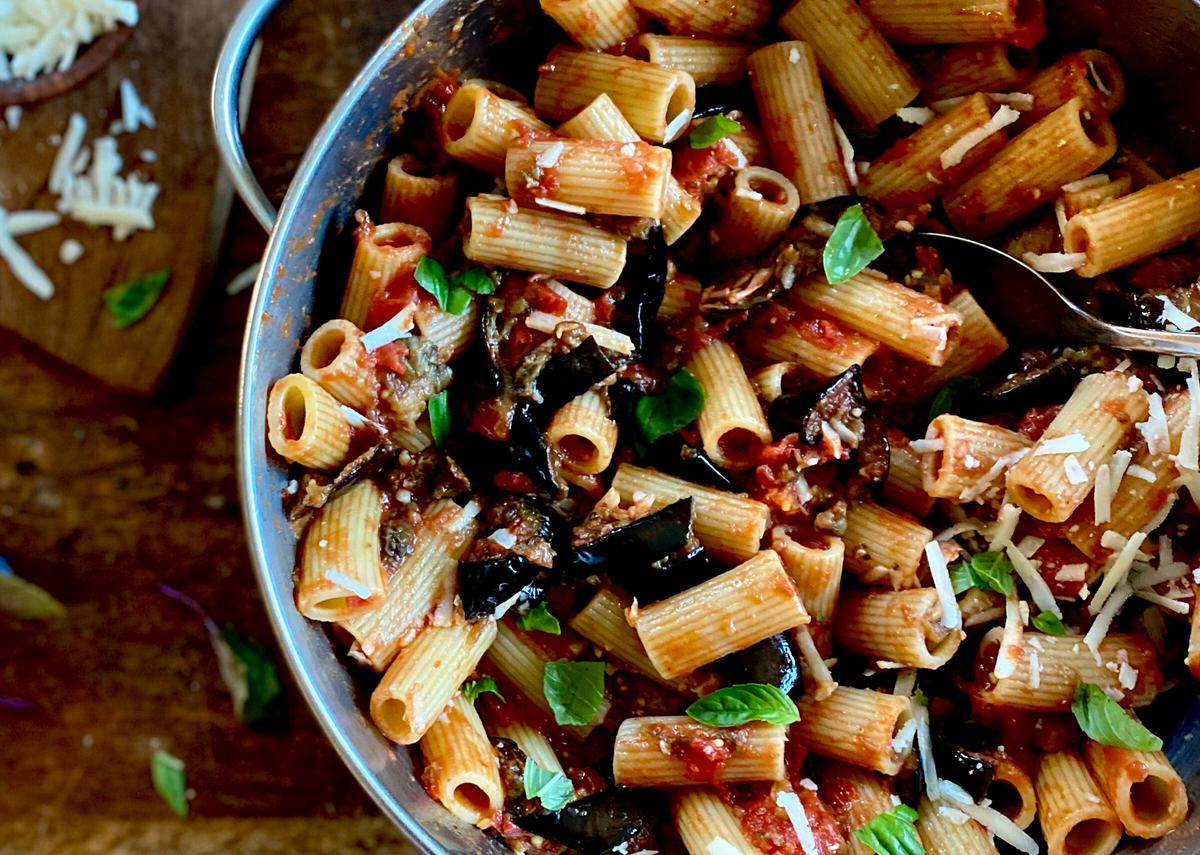 Cozy Food Alla Norma