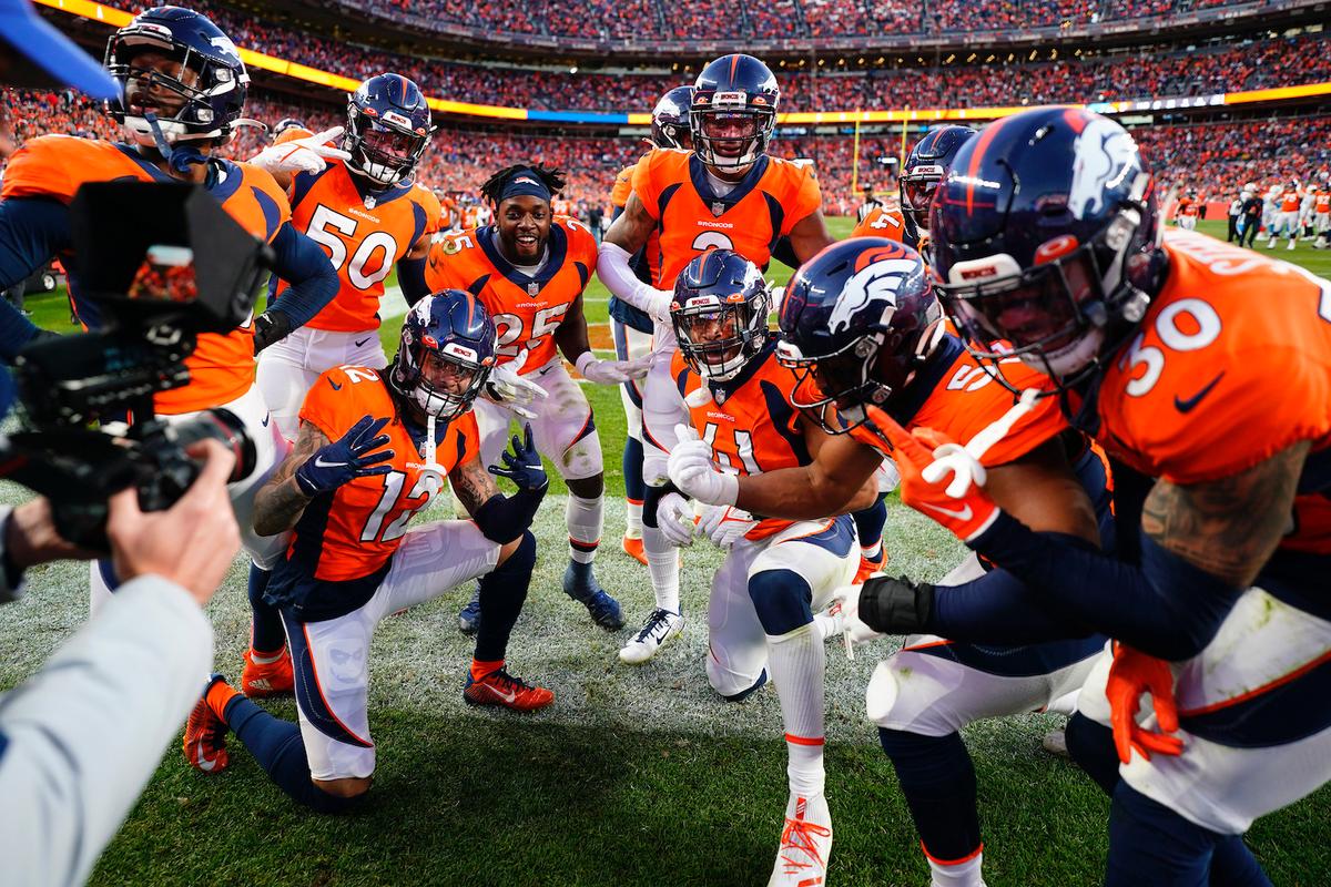 Surtain’s Pair of Picks Leads Broncos Past Chargers 28–13