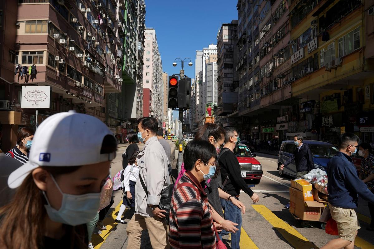 Report: Hong Kong Family Happiness Index Fell Significantly from 2019
