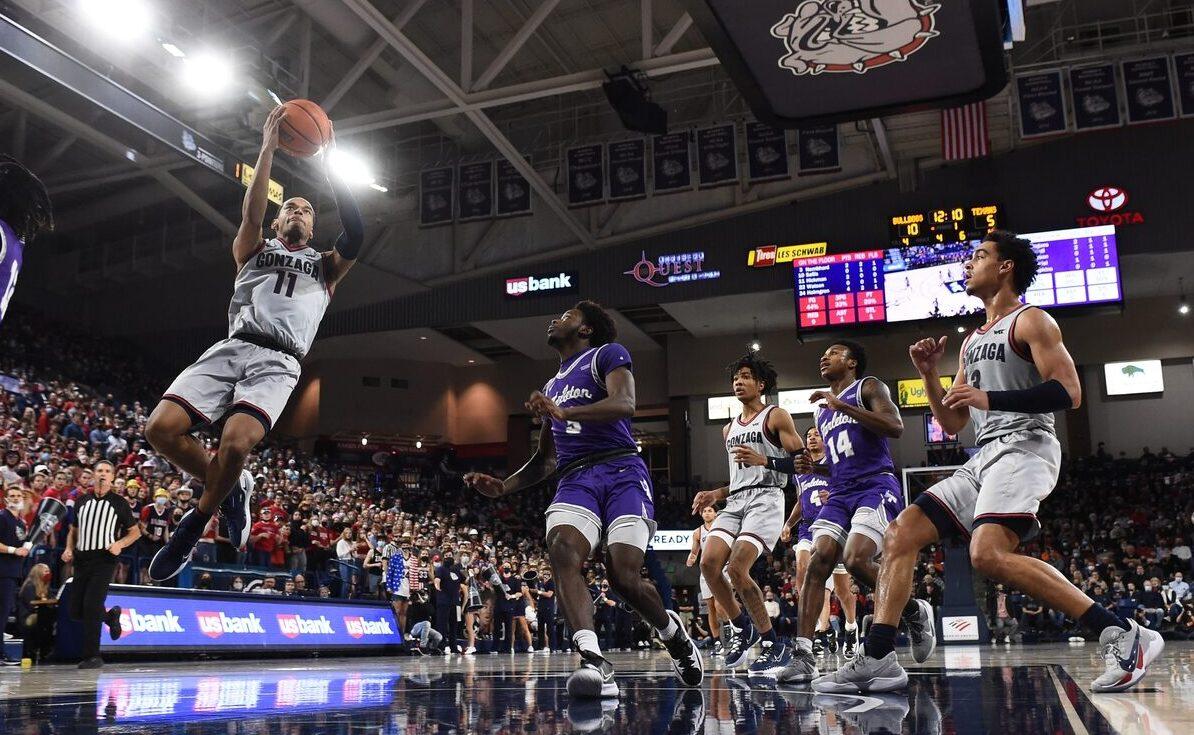 Top 25 Roundup: No. 3 Zags Struggle to Top Tarleton State