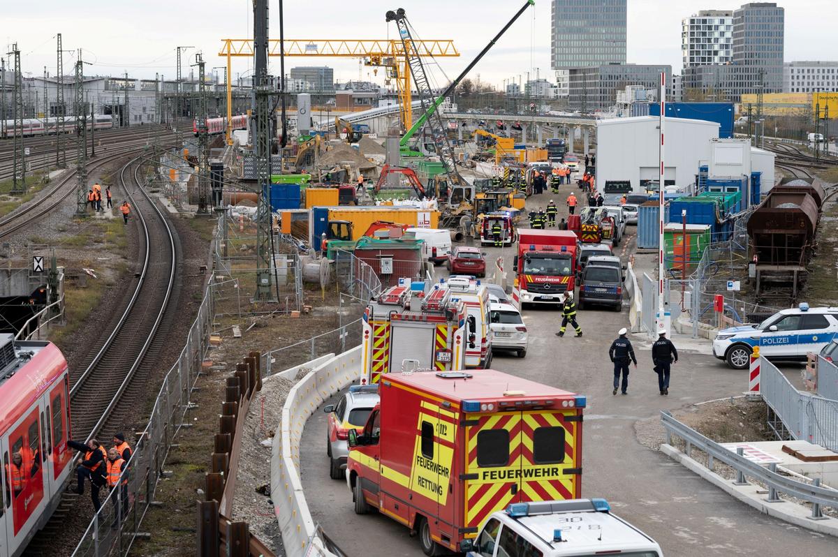 4 Injured After Old WWII Aircraft Bomb Explodes in Munich: Police