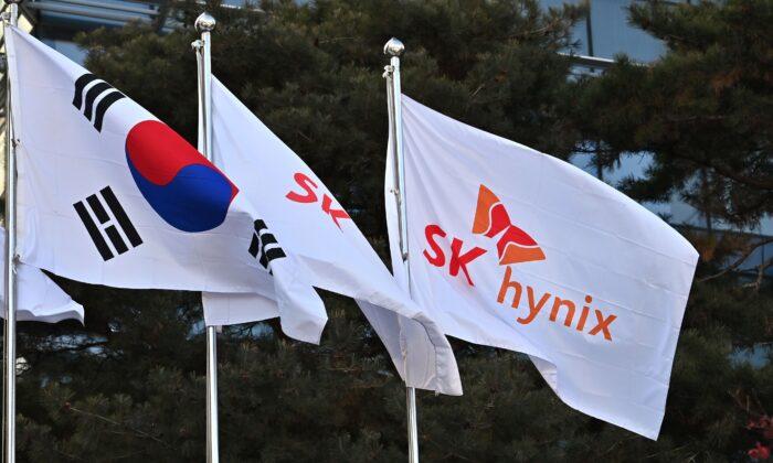 South Korean Tech Giants Face Choice Between US and China: Expert
