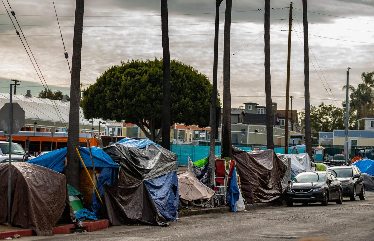 Homelessness in Venice Beach, Calif., on Jan 27, 2021. (John Fredricks/The Epoch Times)