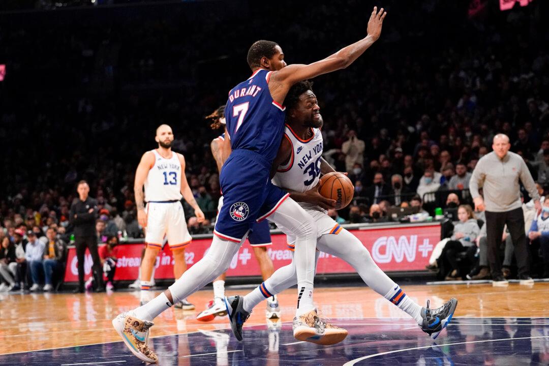 Nets Outlast Knicks in the Battle for New York 112–110