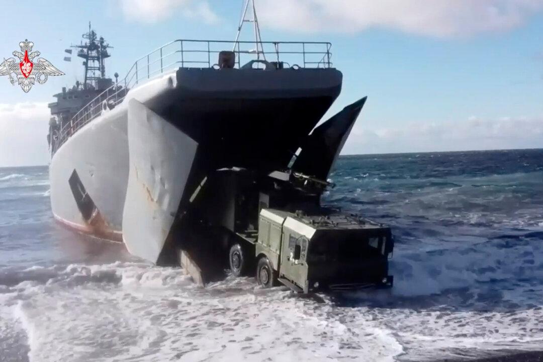 Japan Protests Russia’s ‘Unacceptable Military Expansion' on Disputed Islands