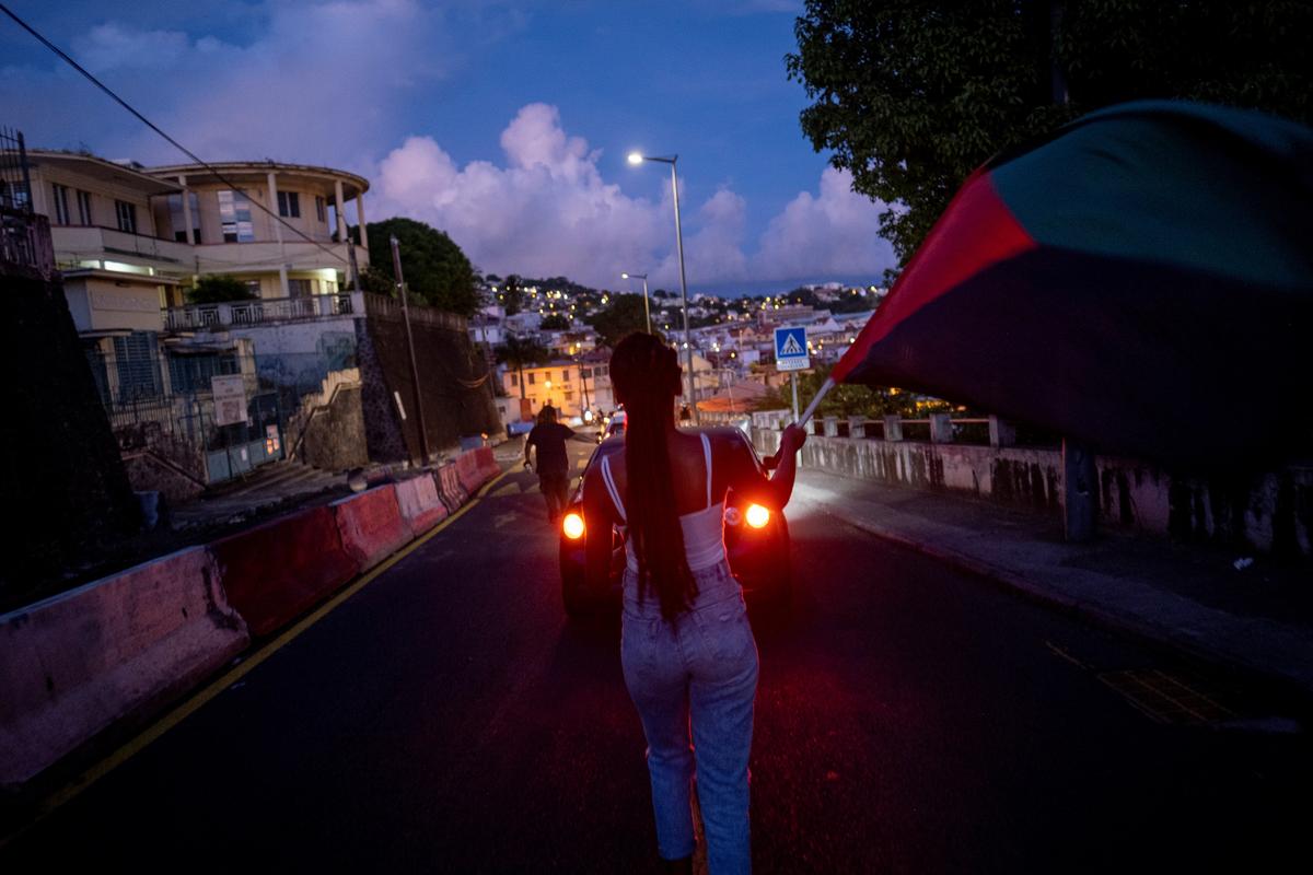 Guadeloupe Extends Nightly Curfew Amid Violent Protests Against COVID-19 Rules