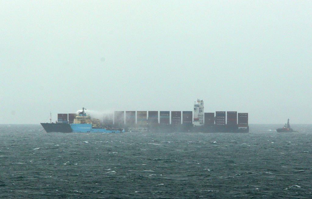 Ship That Lost Containers Moves to Nanaimo, BC: Coast Guard