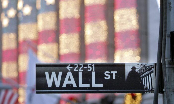S&P 5,000? Here’s What Analysts and Investors Expect From the Stock Market in 2022