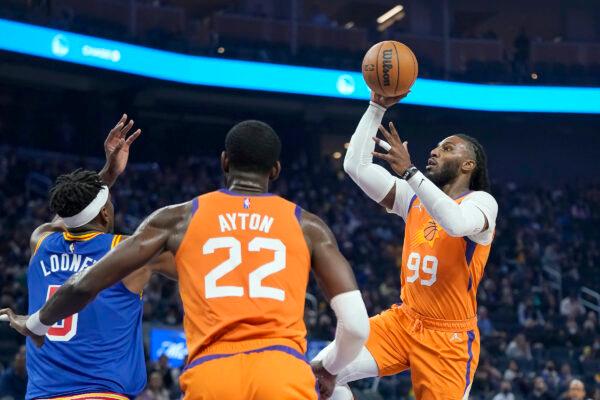 Phoenix Suns forward Jae Crowder (99) shoots against the Golden State Warriors during the first half of an NBA basketball game in San Francisco, on Dec. 3, 2021. (Jeff Chiu/AP Photo)