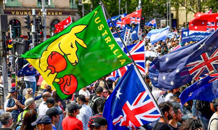 Australians Mount 2 Large Protests in Victoria State Against Government Pandemic Measures