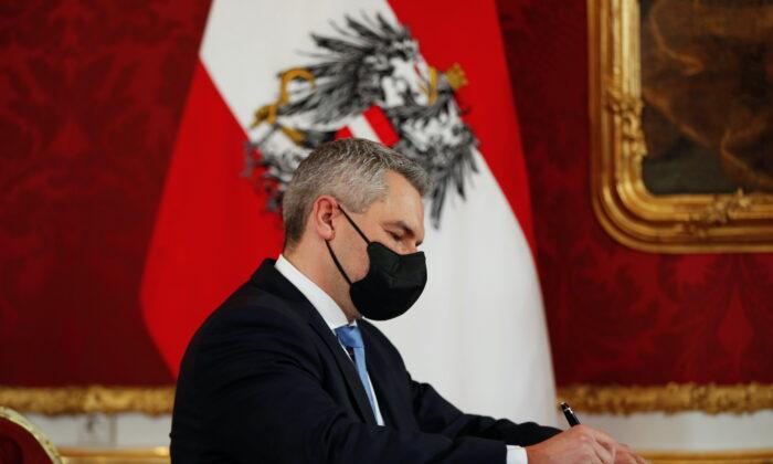 Austria’s 3rd Leader in 2 Months Takes Office Seeking Stability