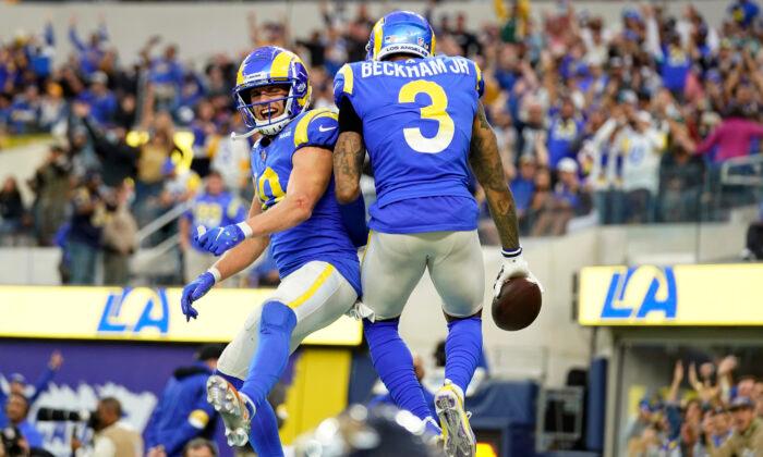 Los Angeles Rams Roll Over Jacksonville 37–7
