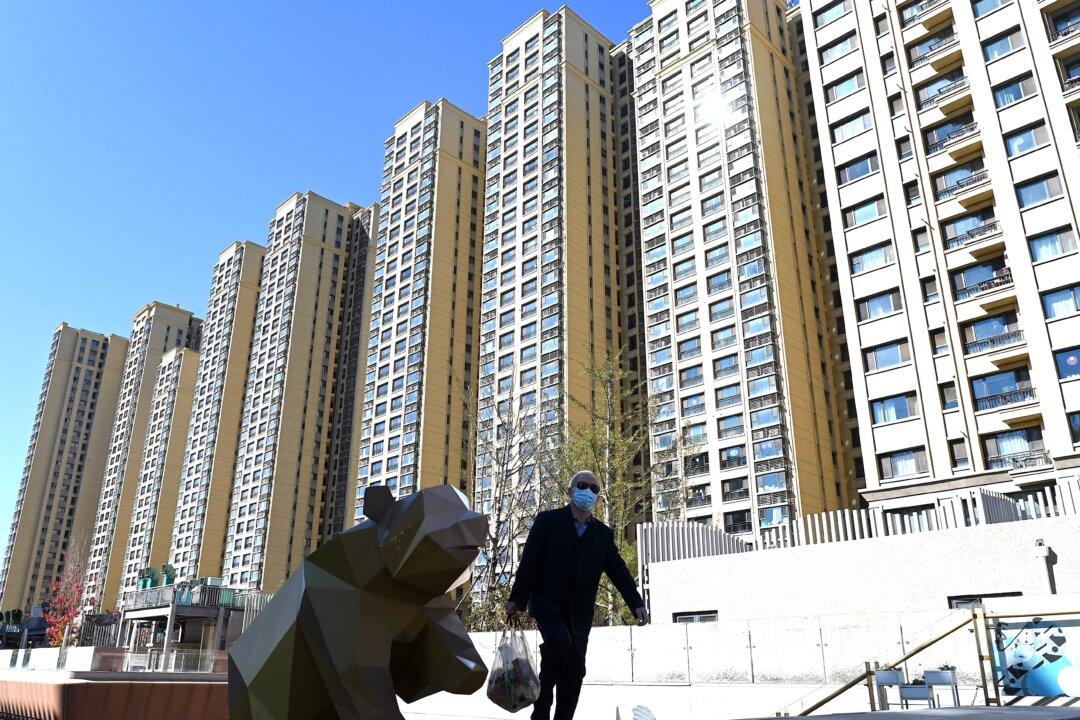 China’s Home Market Slump Deepens as Declines in Prices and Sales Widen