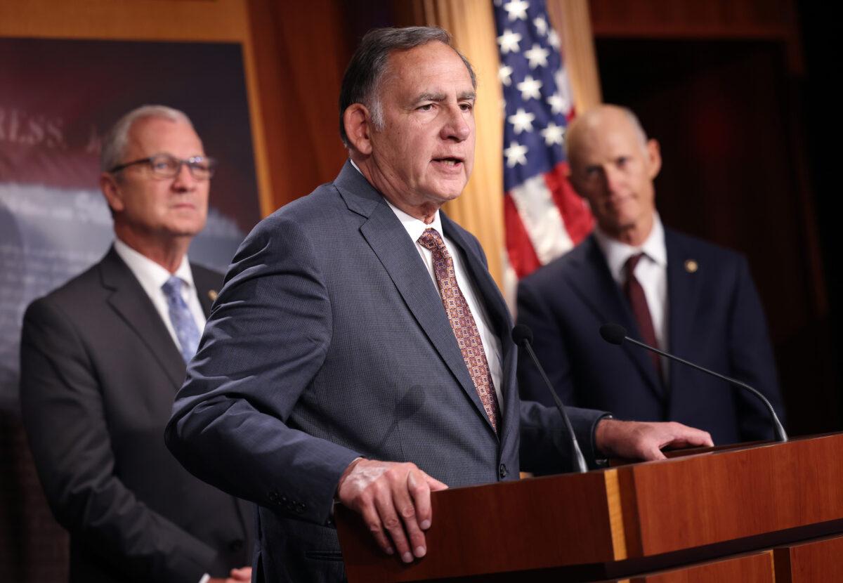 Sen. John Boozman (R-AR), joined by fellow Republican Senators, speaks on a proposed Democratic tax plan, at the U.S. Capitol on Aug. 04, 2021. (Kevin Dietsch/Getty Images)