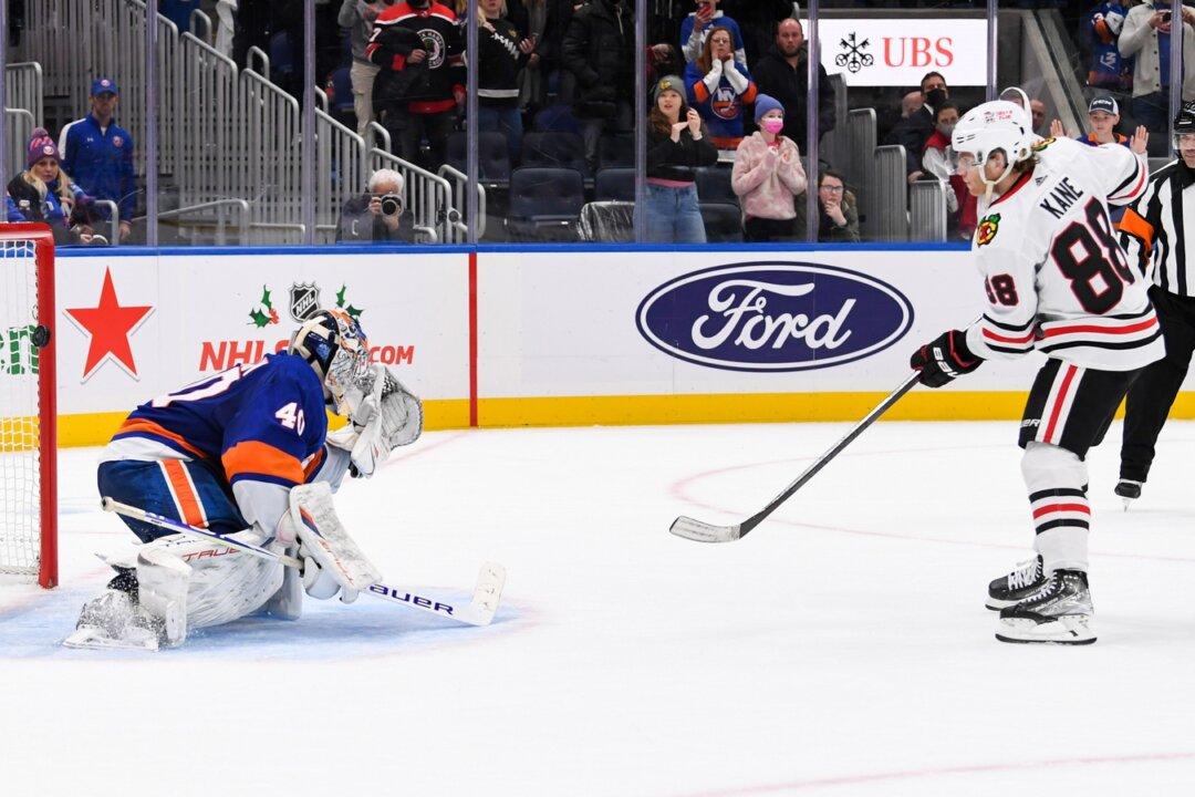 NHL Roundup: Patrick Kane’s so Goal Propels Blackhawks to Win