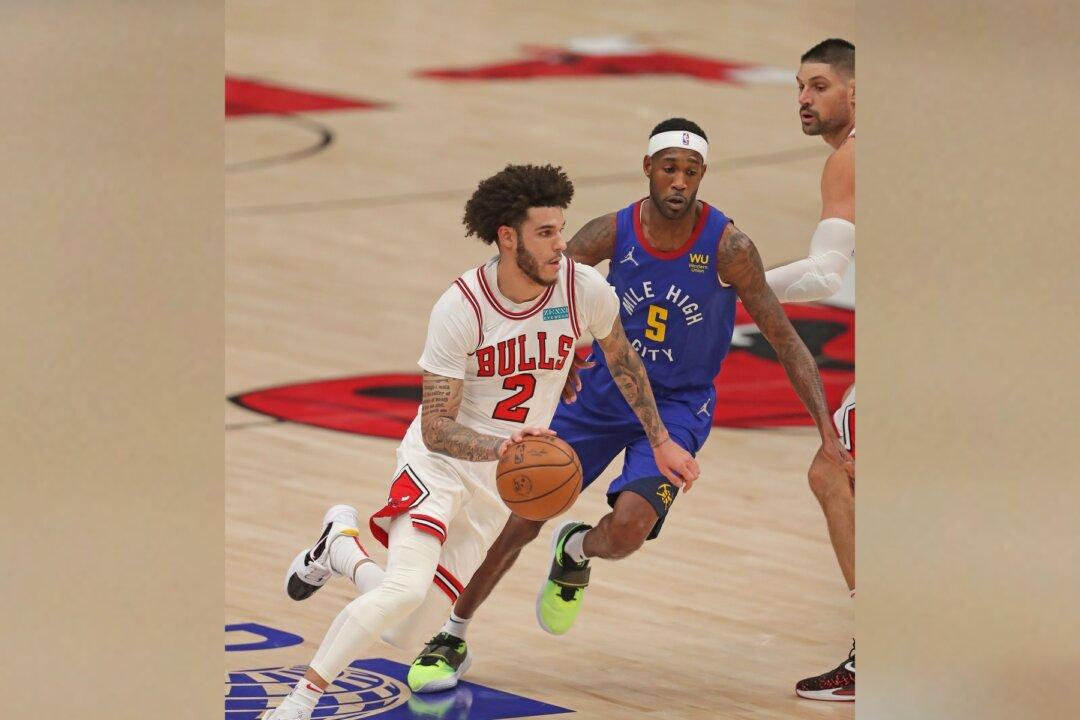 Zach LaVine Scores 32 to Lead Bulls Past Nuggets