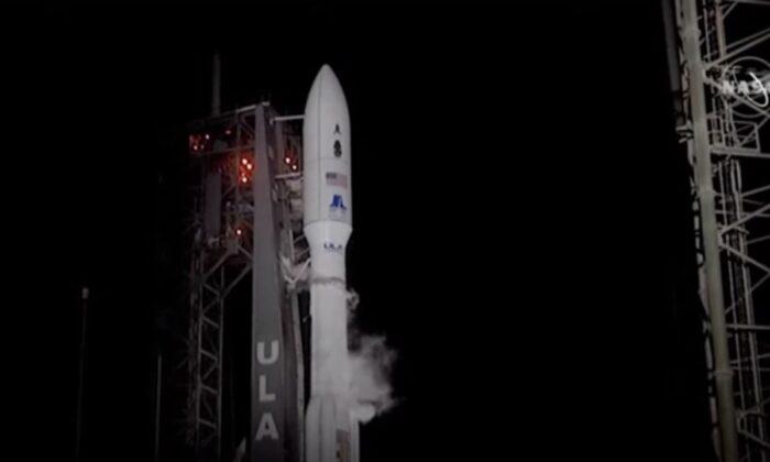NASA Launches Laser Communication Experiment