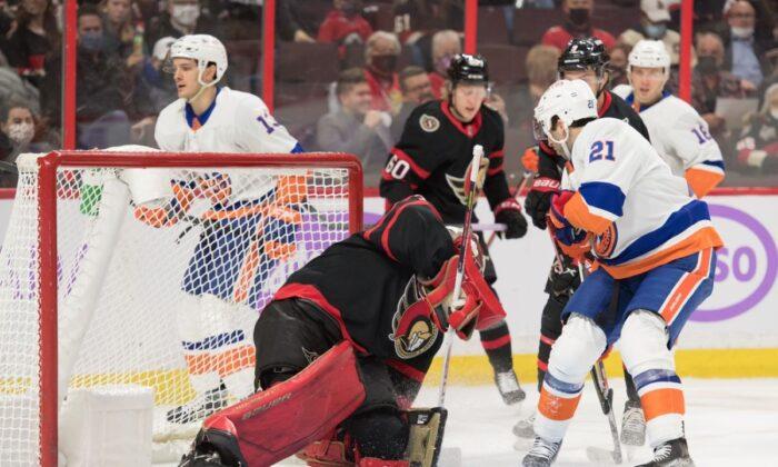 Islanders Snap 11-Game Losing Streak with Win Over Senators
