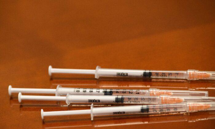 Dozens Sue Santa Clara County for Vaccine Mandate