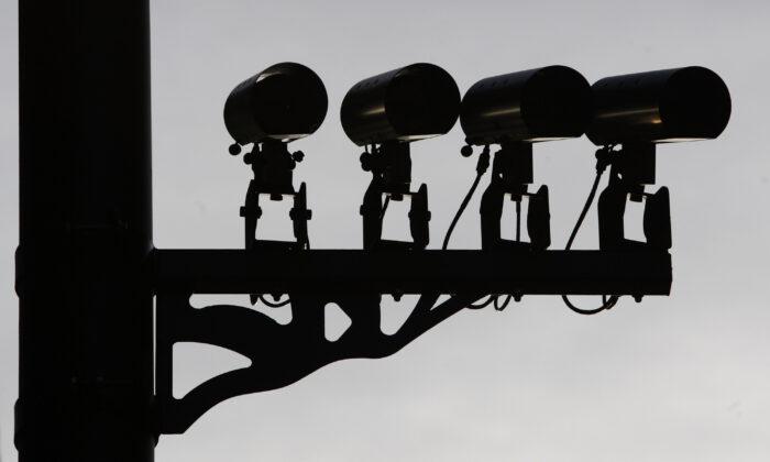 LA Neighborhood Buys License Plate Readers to Fight Rising Crime