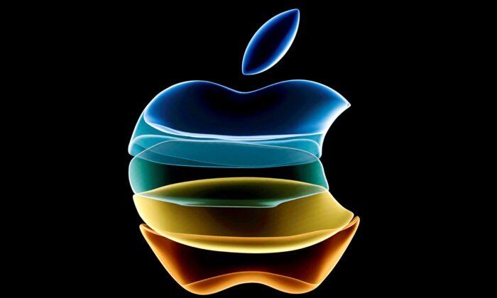 Dozens of States Say Apple Stifles Competition; Back ‘Fortnite’ Maker