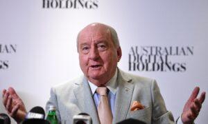 Australian Broadcaster Alan Jones Announces His Return