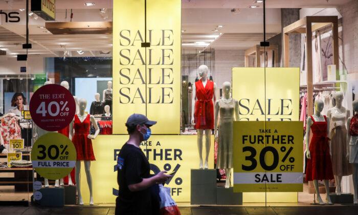 Aussies Ready to Splash the Cash and Spend Record $21 Billion in Post-Christmas Sales