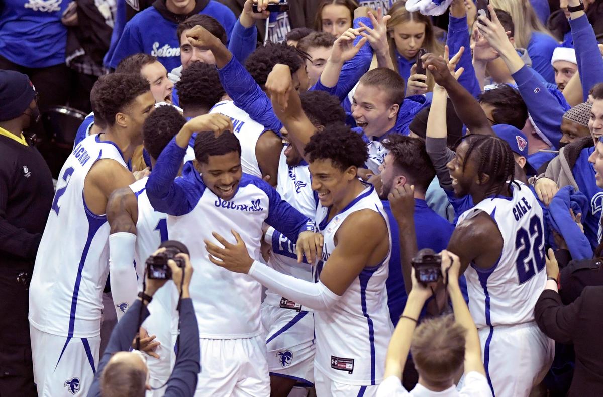 No. 23 Seton Hall Edges No. 7 Texas 64–60 for 2nd Top-10 Win